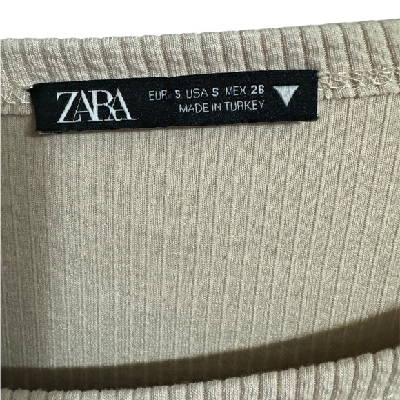 ZARA tan ribbed long sleeved crop top - Picture 2 of 3